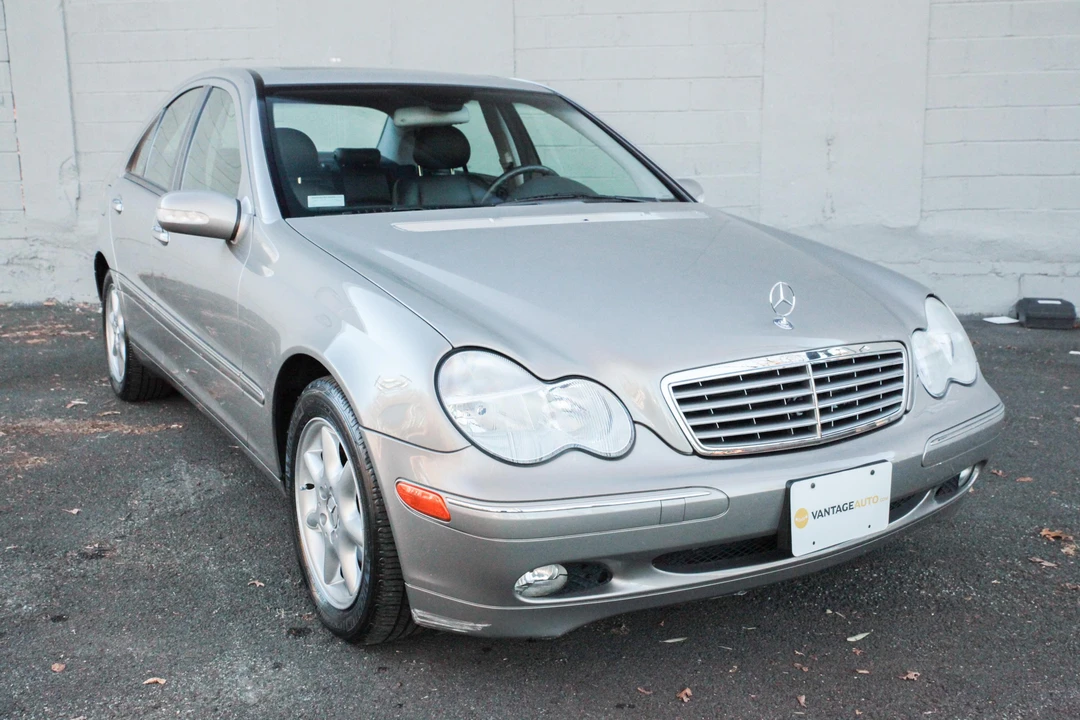 2003 Mercedes-Benz W203 C-Class - Image 13 of 31