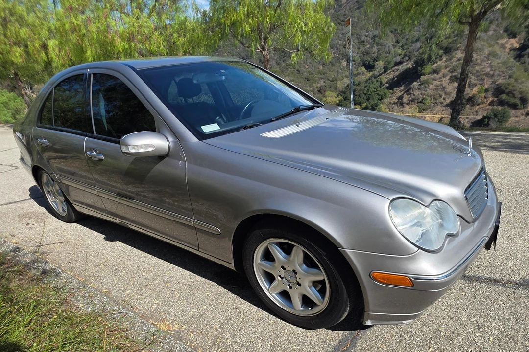 2003 Mercedes-Benz W203 C-Class - Image 15 of 31