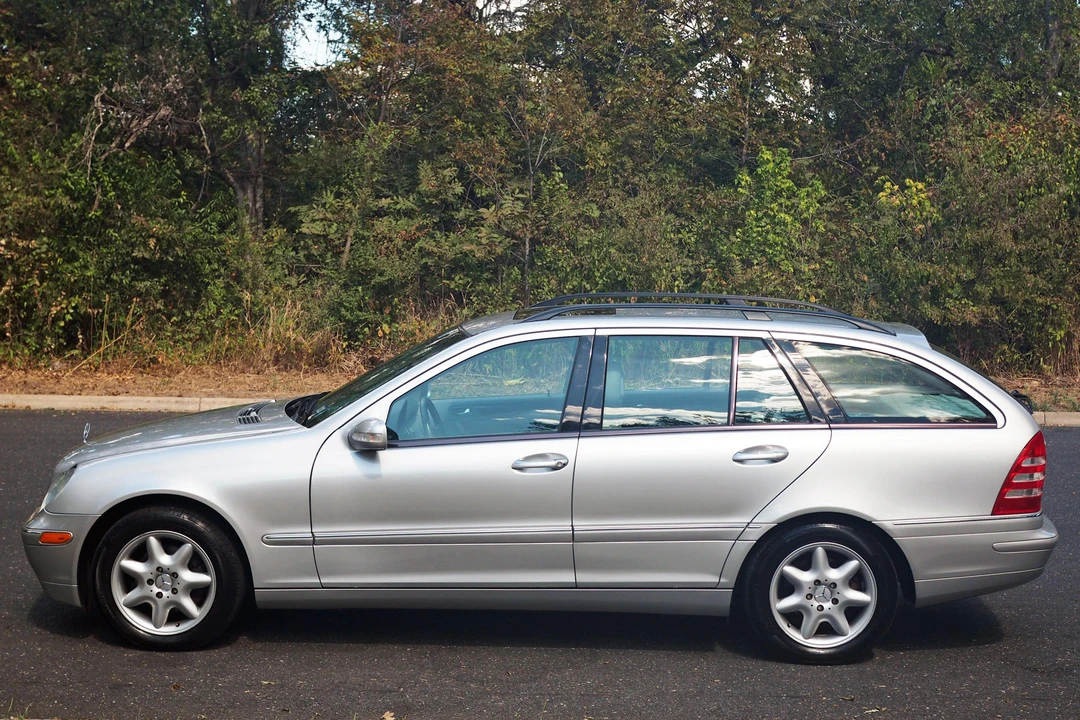 2003 Mercedes-Benz W203 C-Class - Image 3 of 31