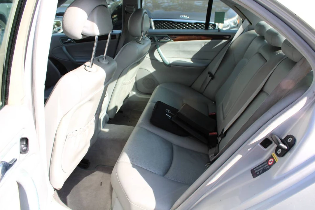 2003 Mercedes-Benz W203 C-Class - Image 7 of 8