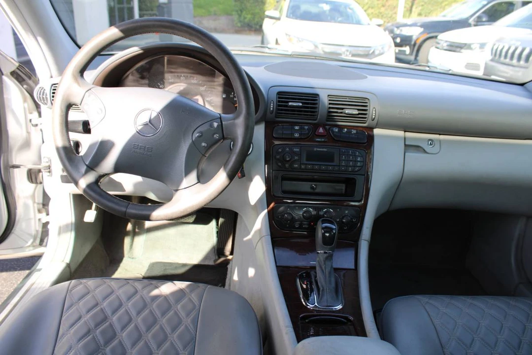 2003 Mercedes-Benz W203 C-Class - Image 8 of 8