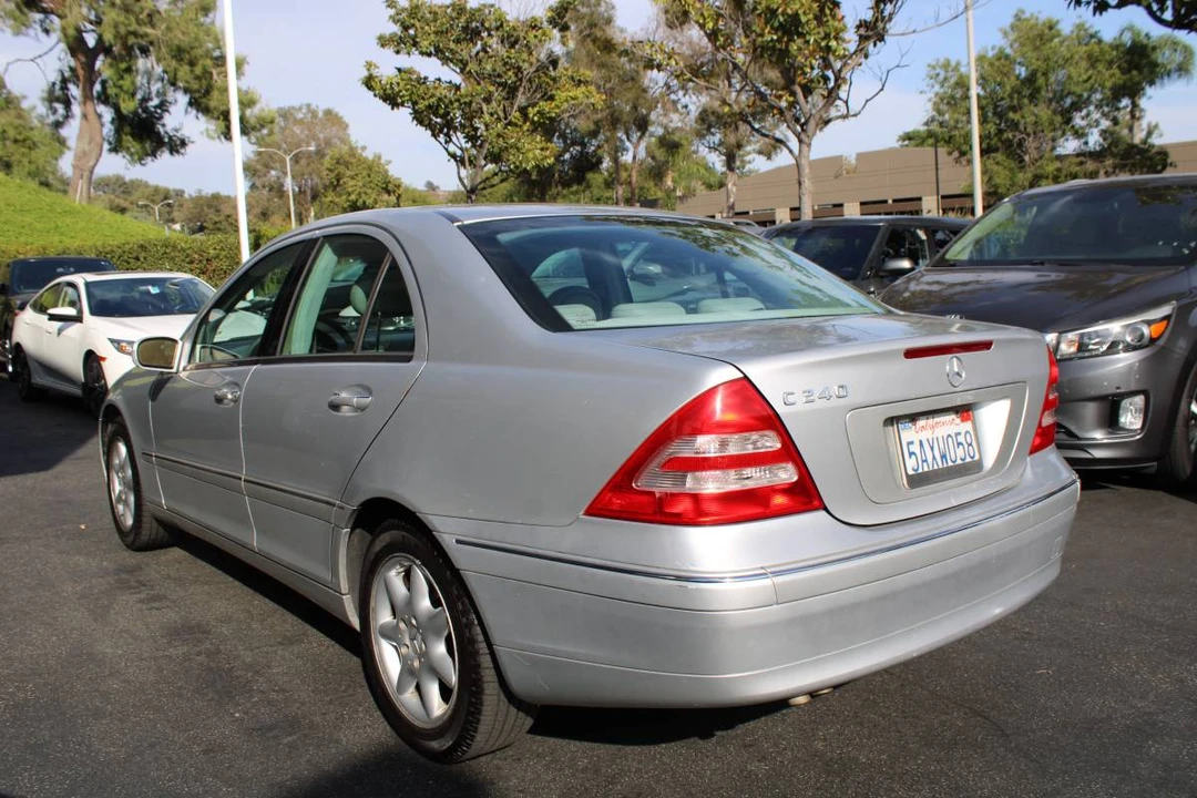 2003 Mercedes-Benz W203 C-Class - Image 4 of 8