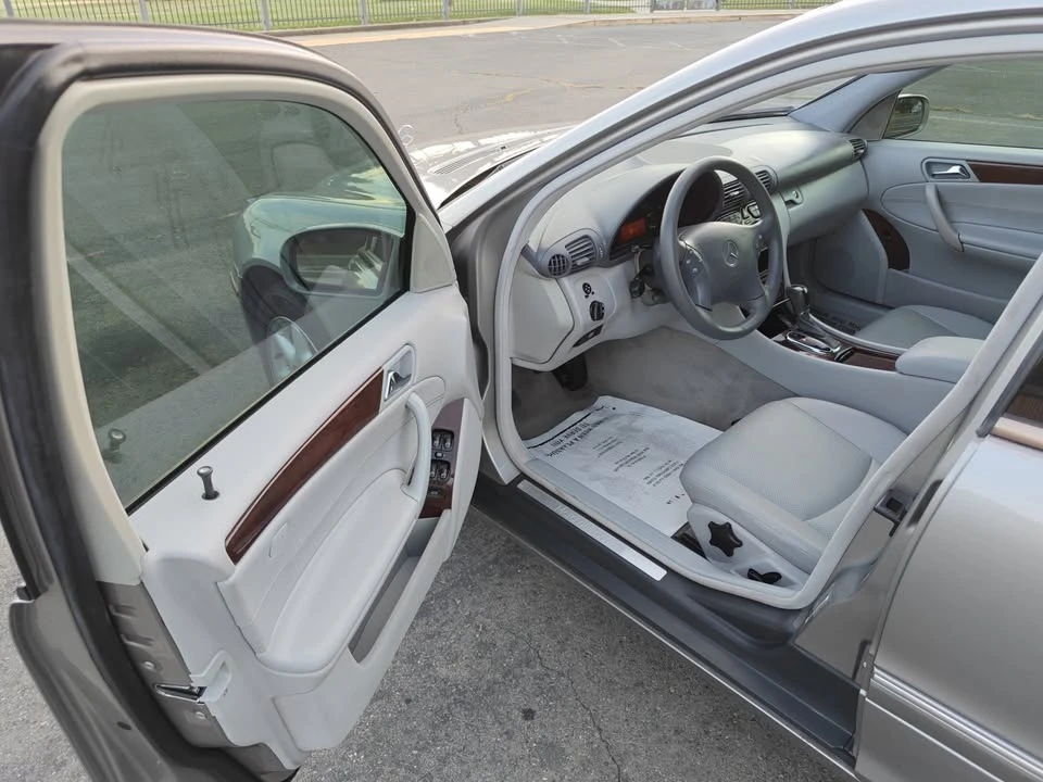 2003 Mercedes-Benz W203 C-Class - Image 14 of 20
