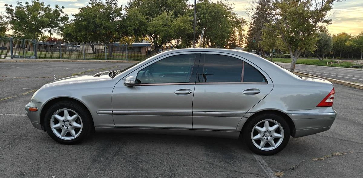 2003 Mercedes-Benz W203 C-Class - Image 4 of 21