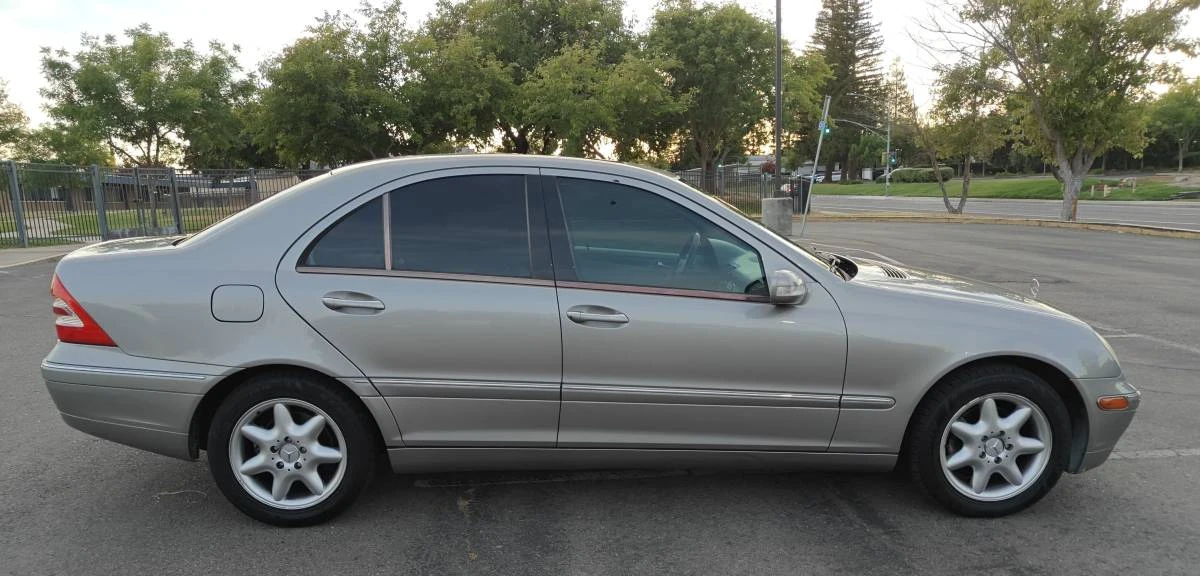 2003 Mercedes-Benz W203 C-Class - Image 9 of 21