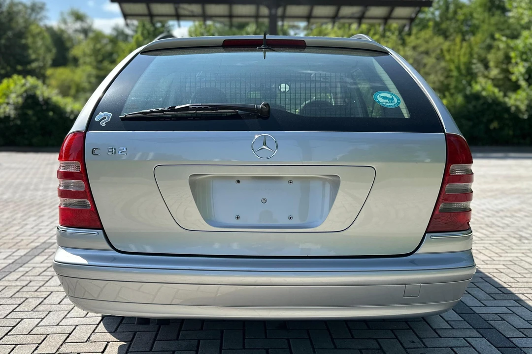 2003 Mercedes-Benz W203 C-Class - Image 5 of 31