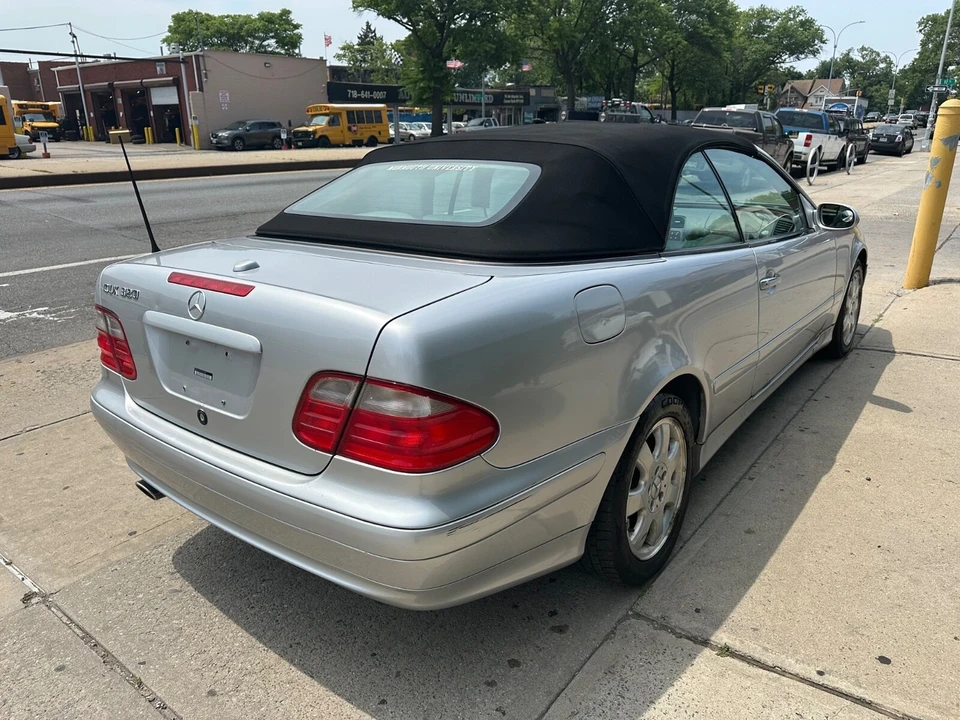 2003 Mercedes-Benz C209/A209 CLK-Class - Image 4 of 20