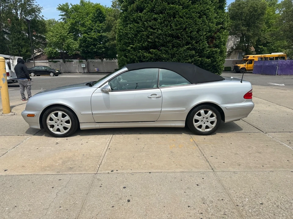 2003 Mercedes-Benz C209/A209 CLK-Class - Image 2 of 20