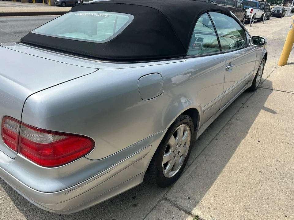2003 Mercedes-Benz C209/A209 CLK-Class - Image 9 of 20