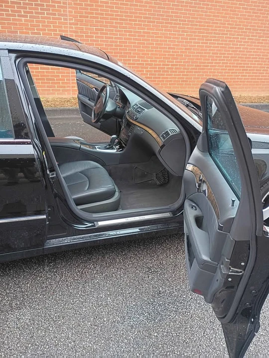 2003 Mercedes-Benz W211 E-Class - Image 5 of 8