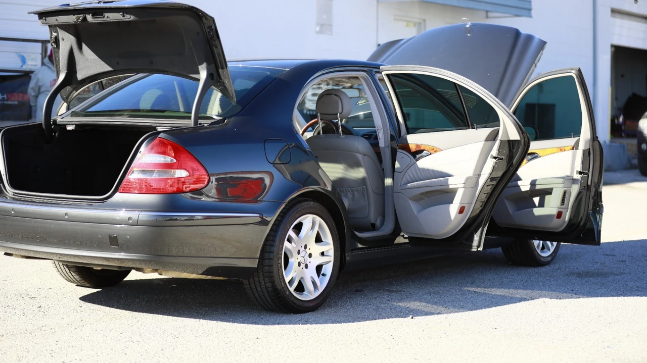 2003 Mercedes-Benz W211 E-Class - Image 3 of 21