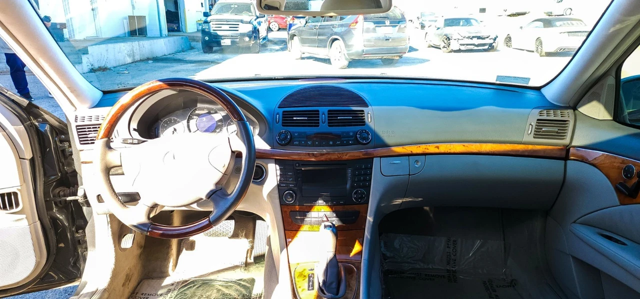 2003 Mercedes-Benz W211 E-Class - Image 11 of 21