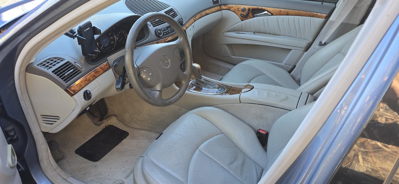 2003 Mercedes-Benz W211 E-Class - Image 9 of 11