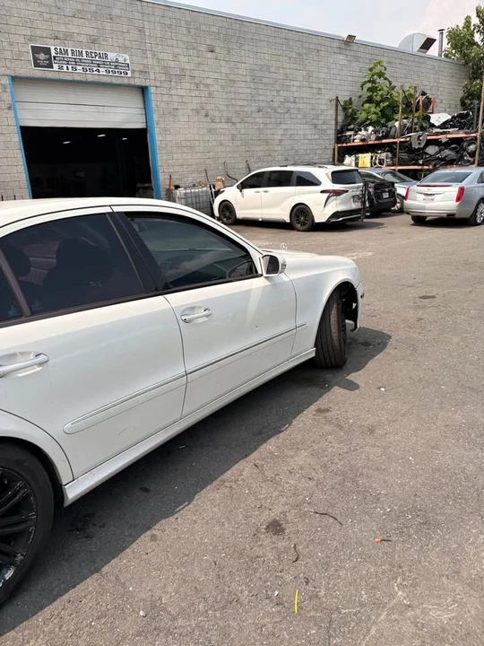 2003 Mercedes-Benz W211 E 55 & E 63 AMG - Image 3 of 10