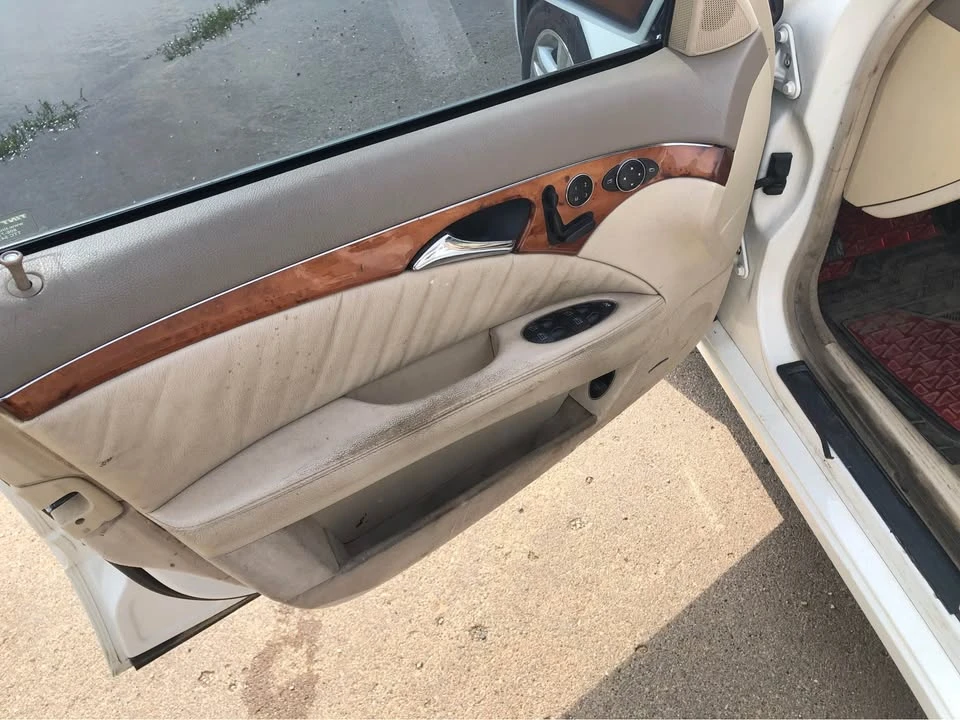 2003 Mercedes-Benz W211 E-Class - Image 9 of 11