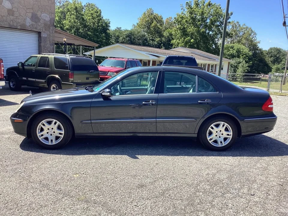 2003 Mercedes-Benz W211 E-Class - Image 8 of 12