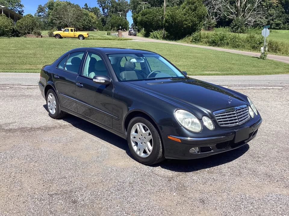 2003 Mercedes-Benz W211 E-Class - Image 2 of 12