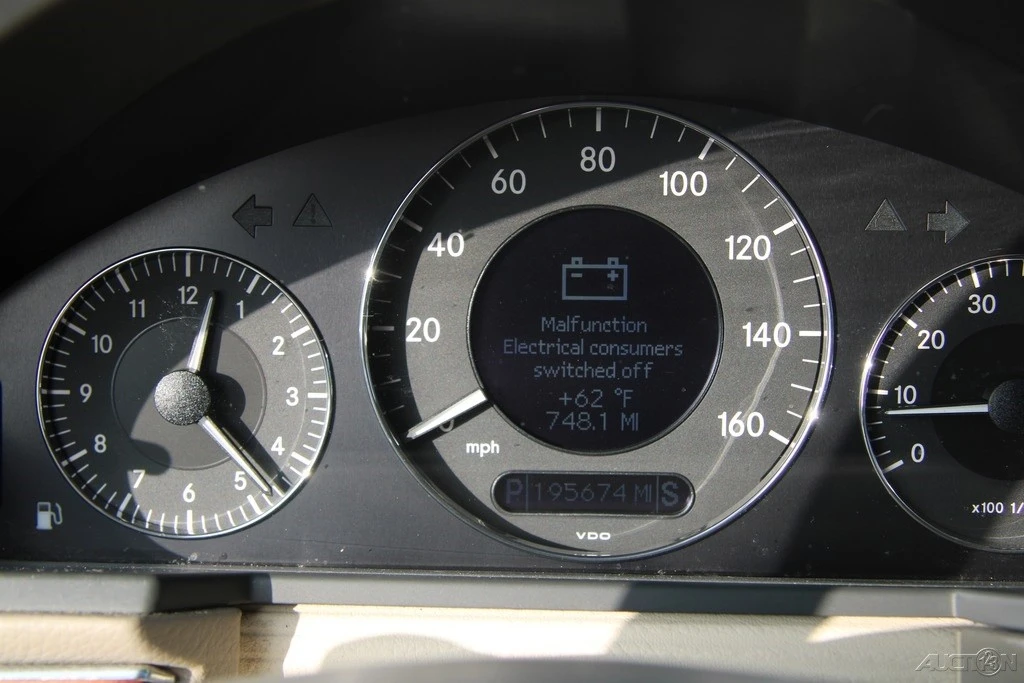2003 Mercedes-Benz W211 E-Class - Image 19 of 21