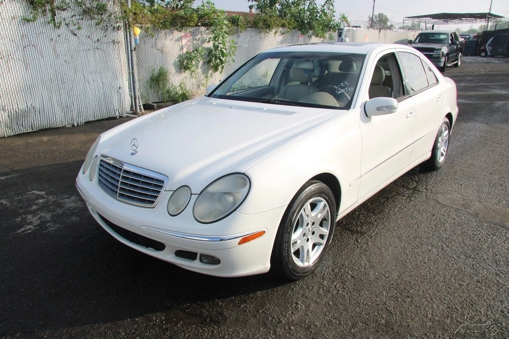2003 Mercedes-Benz W211 E-Class - Image 2 of 21