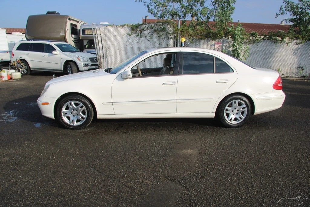 2003 Mercedes-Benz W211 E-Class - Image 3 of 21