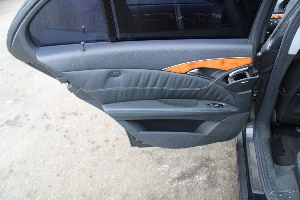 2003 Mercedes-Benz W211 E-Class - Image 13 of 21