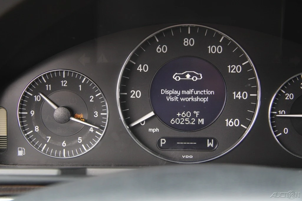 2003 Mercedes-Benz W211 E-Class - Image 9 of 21