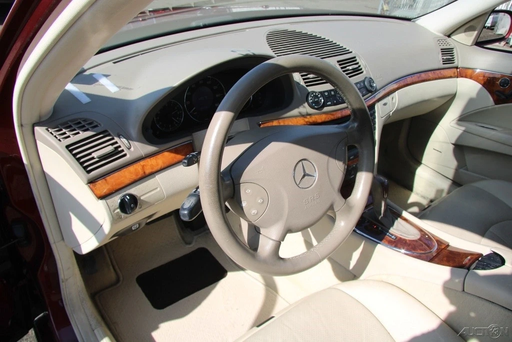 2003 Mercedes-Benz W211 E-Class - Image 14 of 21