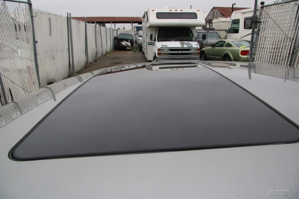 2003 Mercedes-Benz W211 E-Class - Image 10 of 21