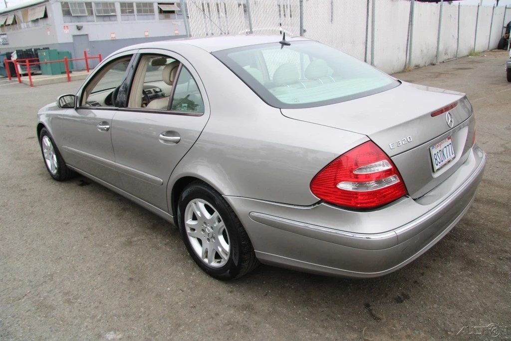 2003 Mercedes-Benz W211 E-Class - Image 4 of 21