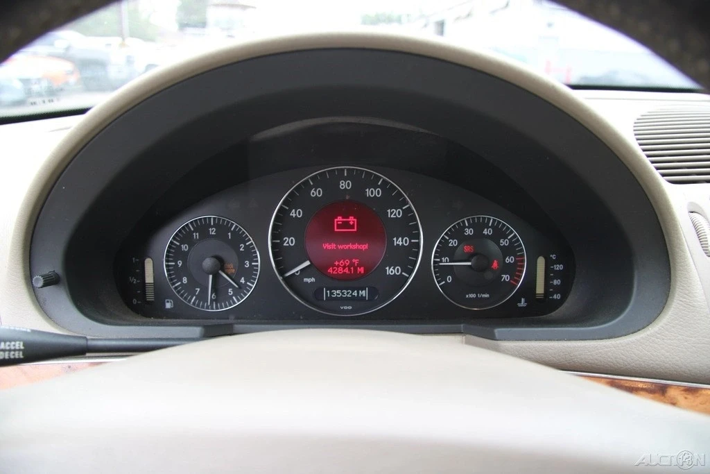 2003 Mercedes-Benz W211 E-Class - Image 15 of 21