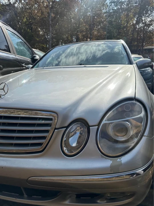 2003 Mercedes-Benz W211 E-Class - Image 16 of 18