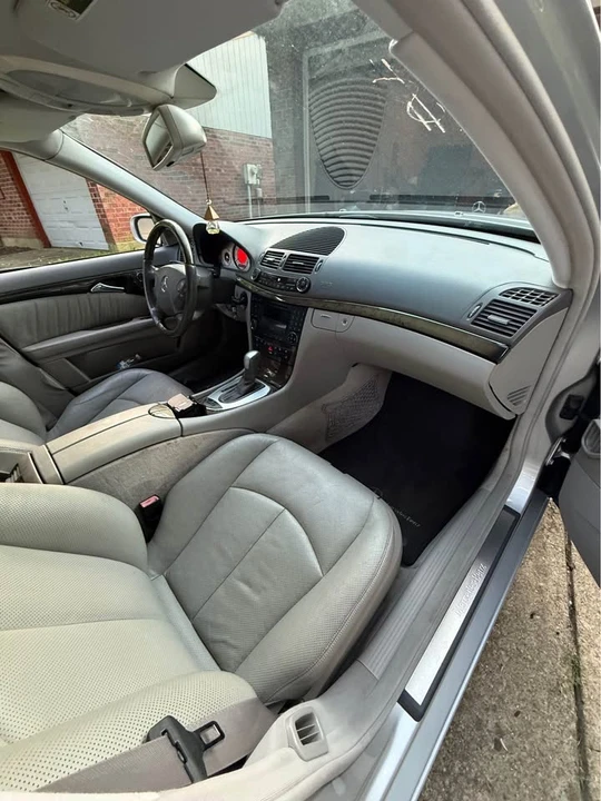 2003 Mercedes-Benz W211 E-Class - Image 10 of 15