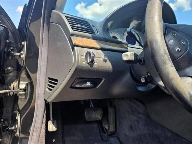 2003 Mercedes-Benz W211 E-Class - Image 16 of 20