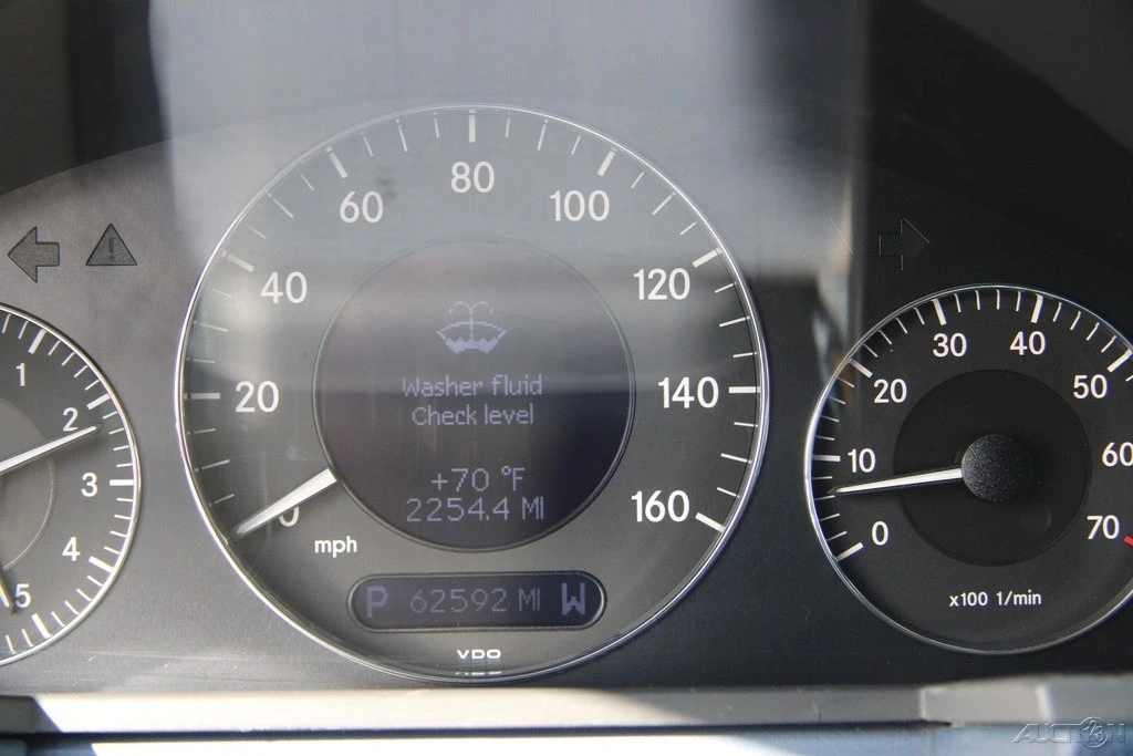 2003 Mercedes-Benz W211 E-Class - Image 14 of 21