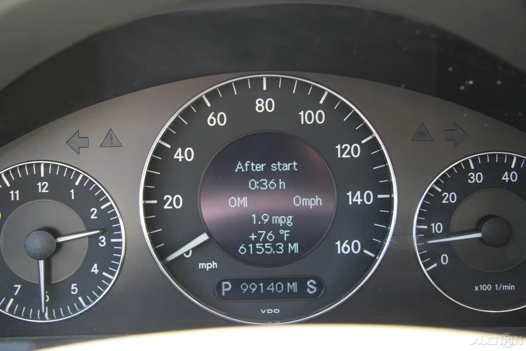 2003 Mercedes-Benz W211 E-Class - Image 15 of 21