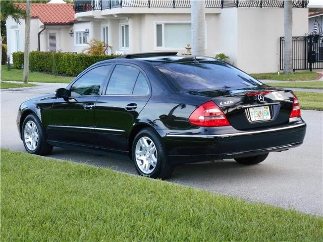 2003 Mercedes-Benz W211 E-Class - Image 8 of 12