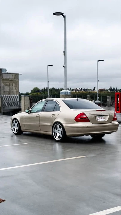 2003 Mercedes-Benz W211 E-Class - Image 5 of 18