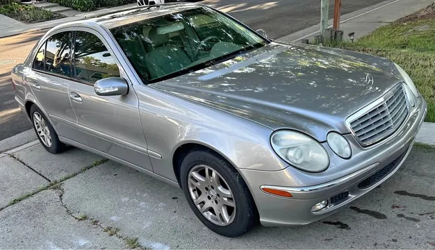 2003 Mercedes-Benz E320