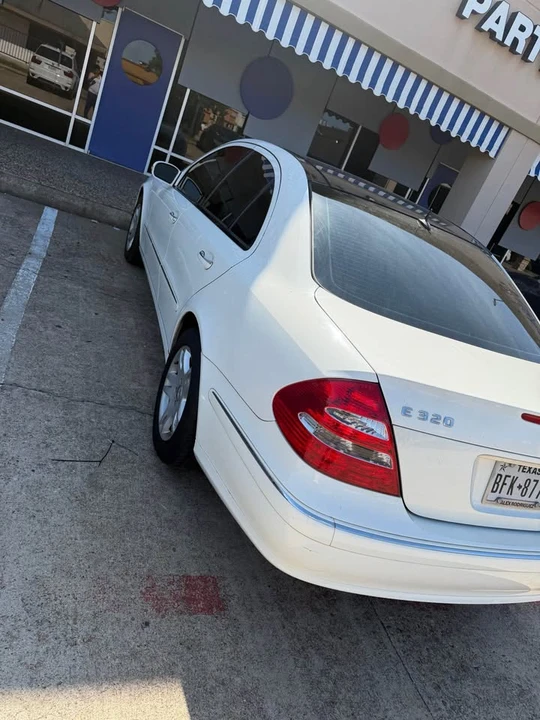 2003 Mercedes-Benz E-Class - Image 4 of 9