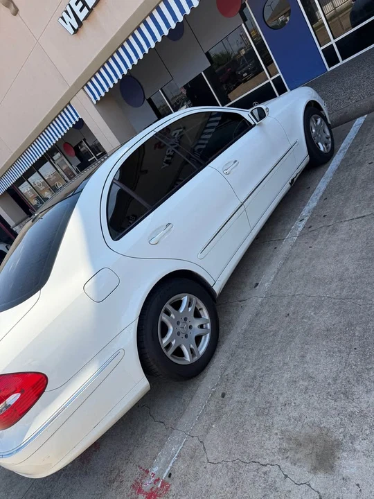 2003 Mercedes-Benz E-Class - Image 6 of 9