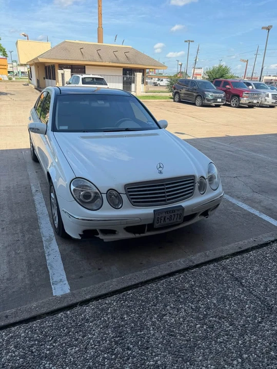 2003 Mercedes-Benz E-Class - Image 2 of 9