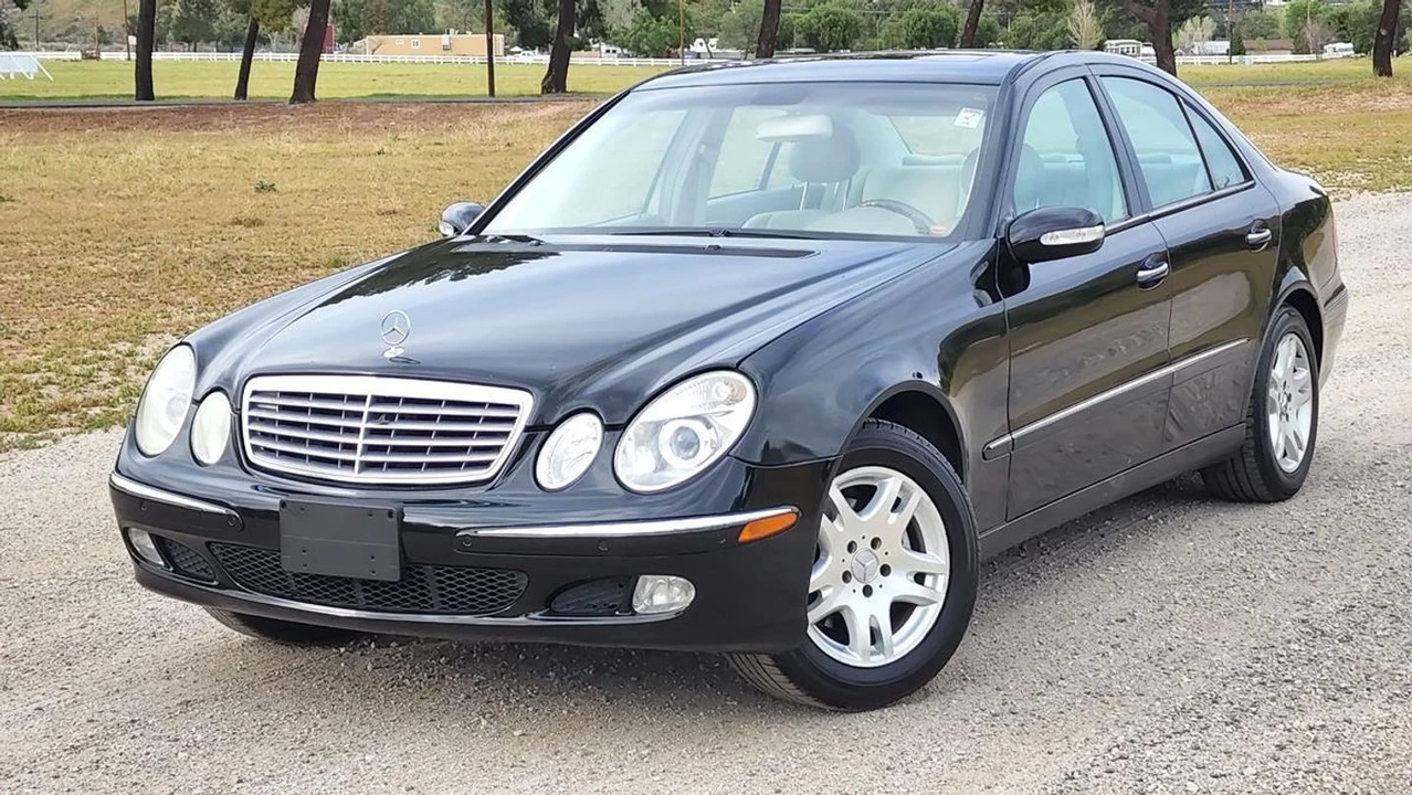 2003 Mercedes-Benz W211 E-Class - Image 5 of 12