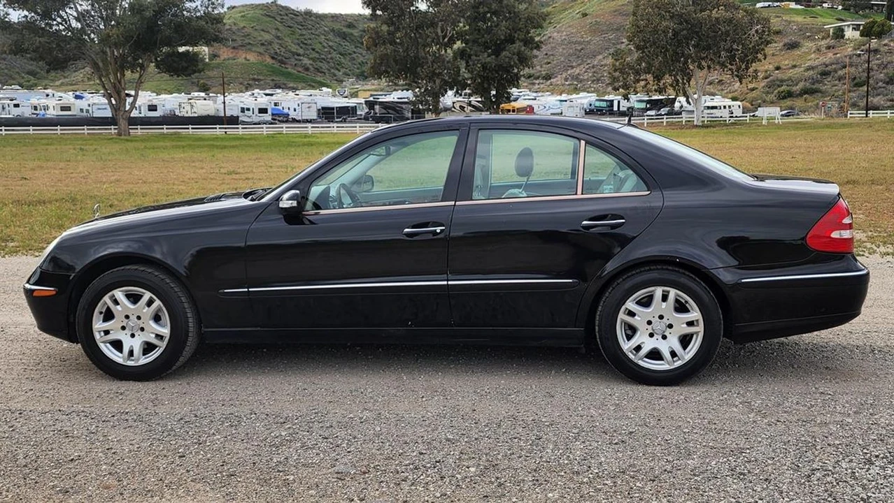 2003 Mercedes-Benz W211 E-Class - Image 12 of 12