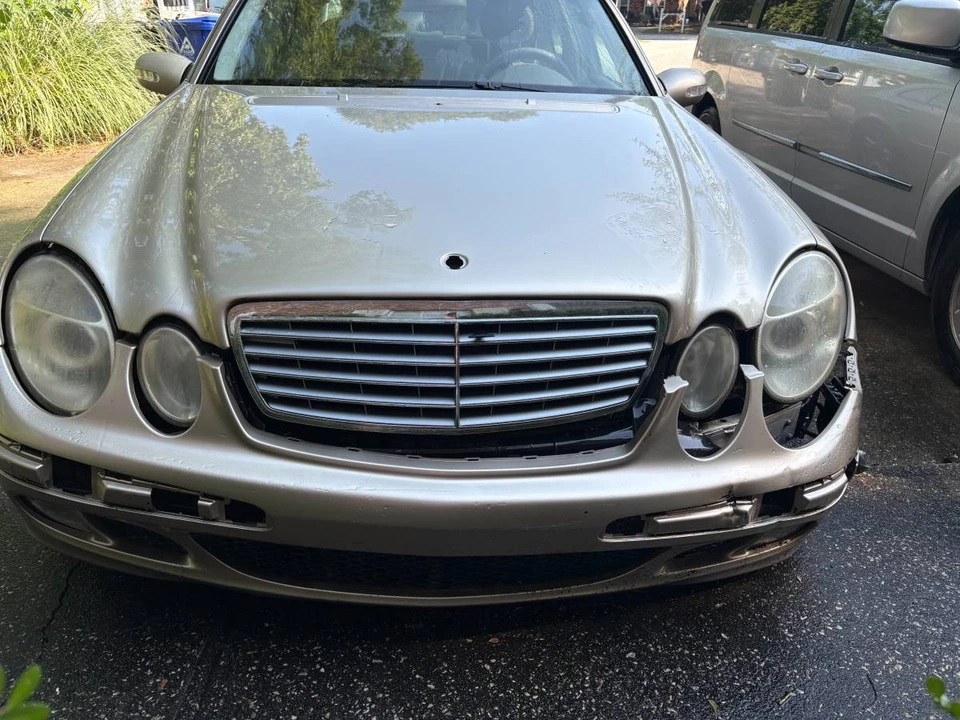 2003 Mercedes-Benz E-Class - Image 5 of 9