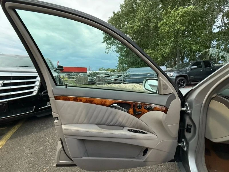 2003 Mercedes-Benz W210 E-Class - Image 9 of 12