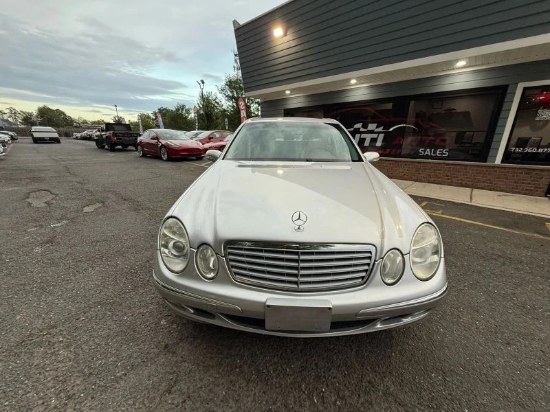 2003 Mercedes-Benz W211 E-Class - Image 2 of 12