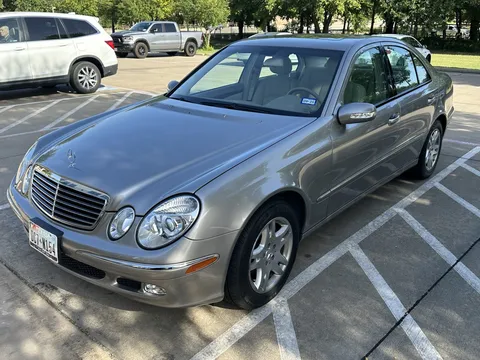 2003 Mercedes-Benz E320 Sedan