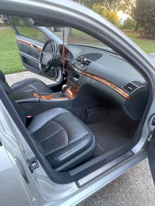 2003 Mercedes-Benz W210 E-Class - Image 8 of 12