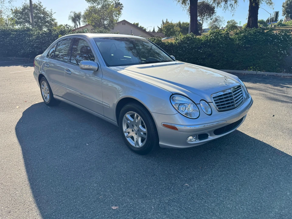 2003 Mercedes-Benz W211 E-Class - Image 17 of 31