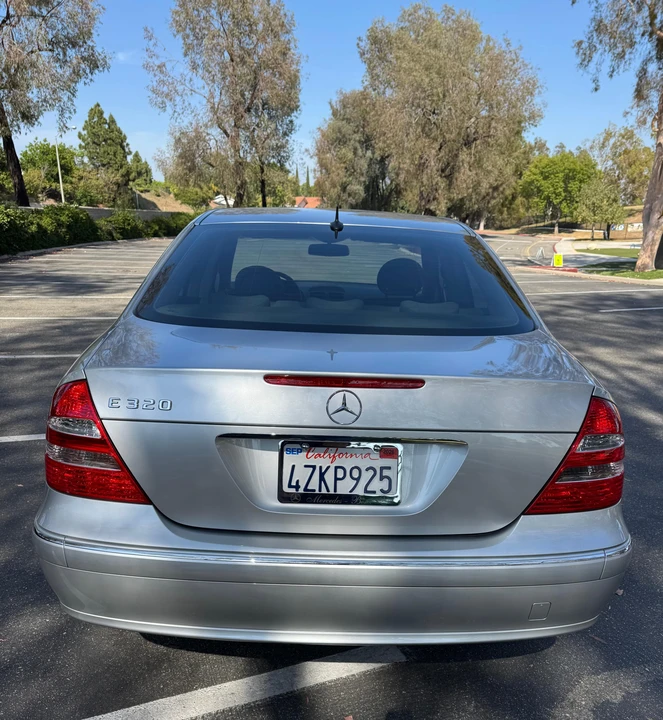 2003 Mercedes-Benz W211 E-Class - Image 12 of 31